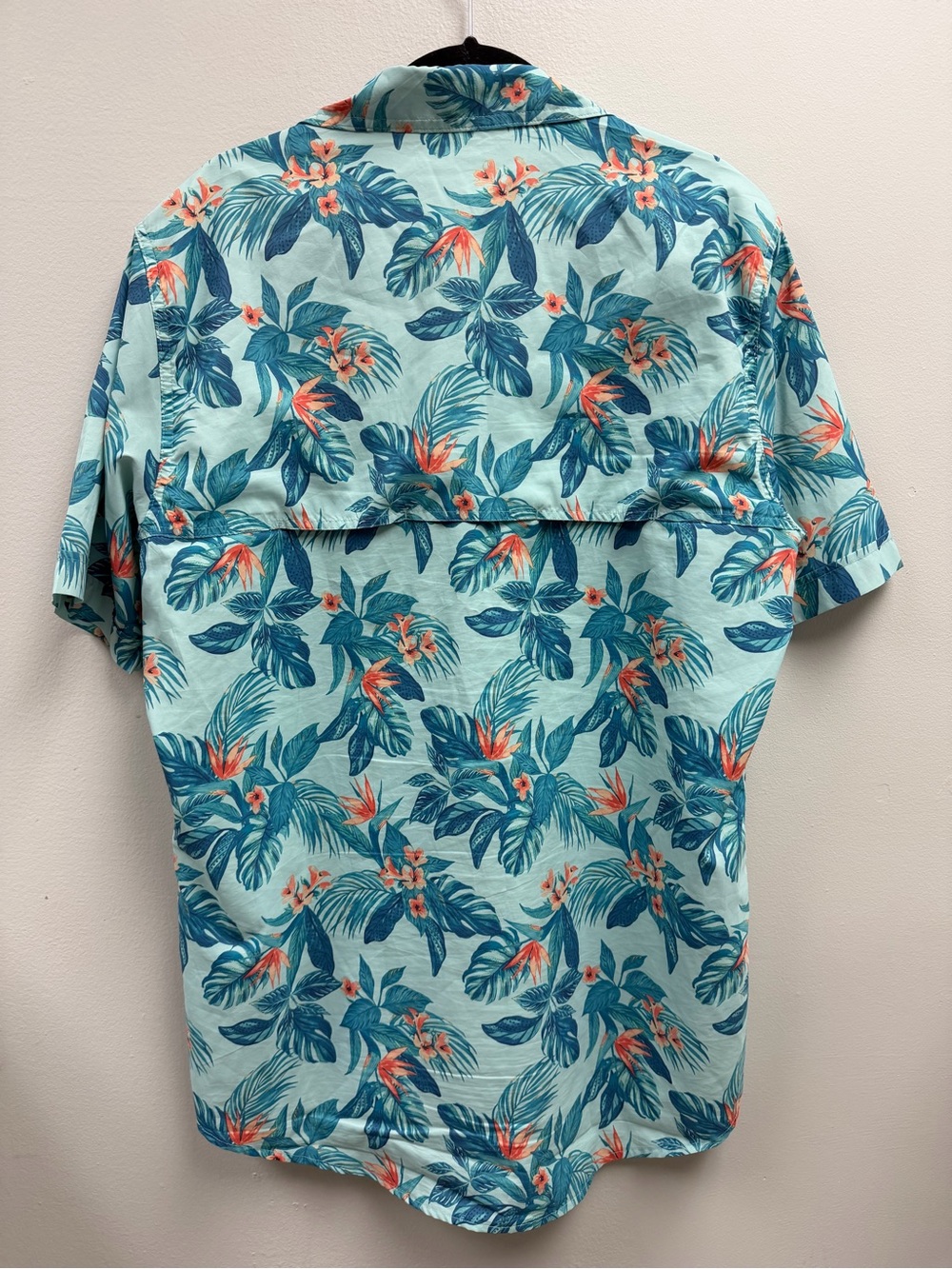 IZOD Saltwater Fishing Shirt - Picture 3 of 5